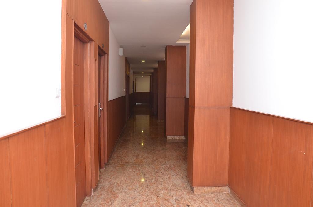 Hotel Kra Тханджавур Екстер'єр фото